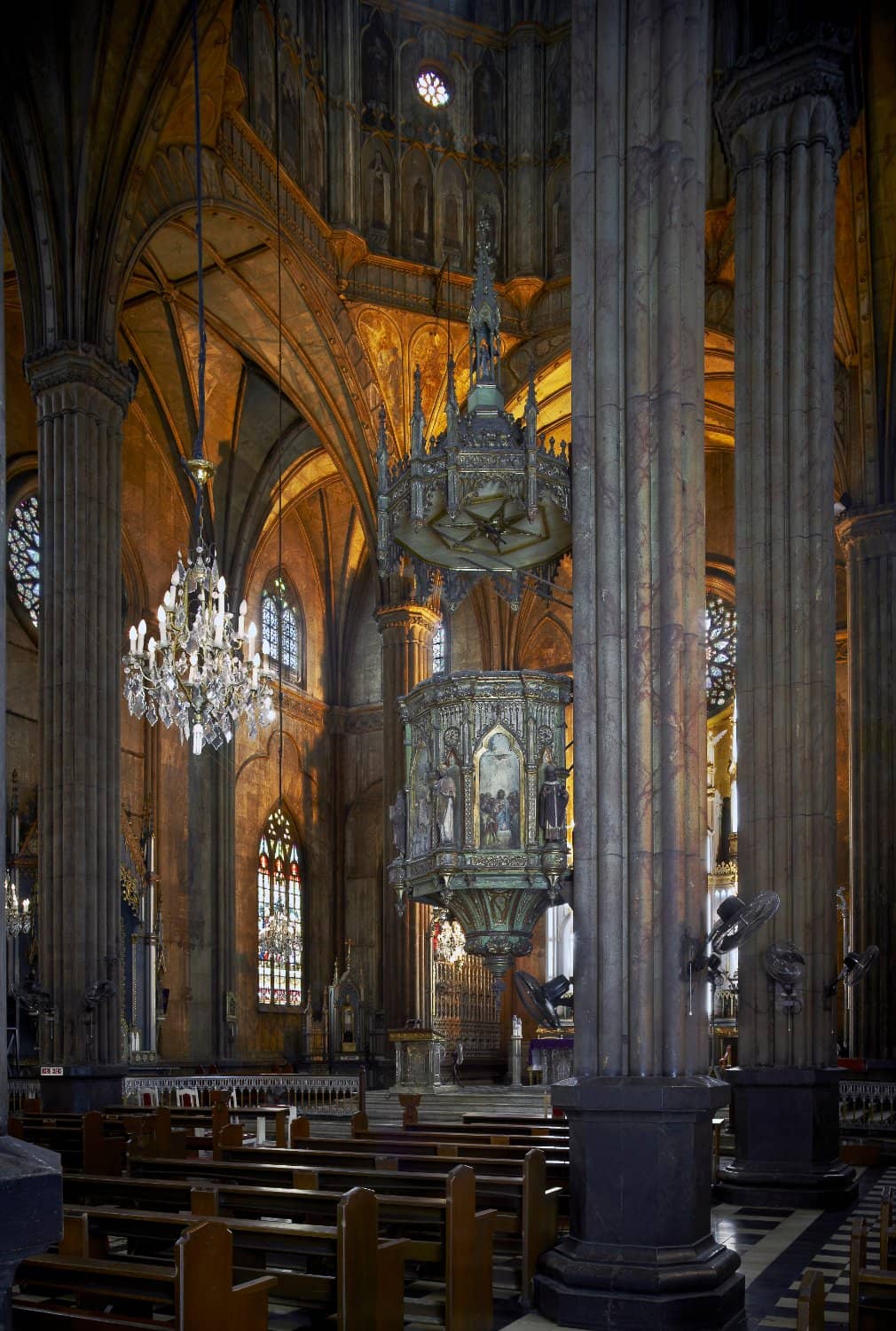 The All-Steel Structure