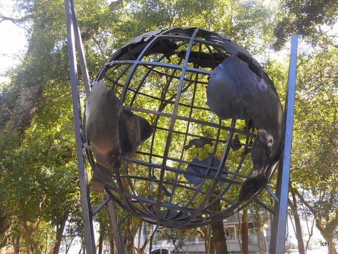 Revitalized Fountain and Monument