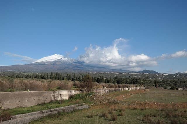 Etna's Foothills Villages