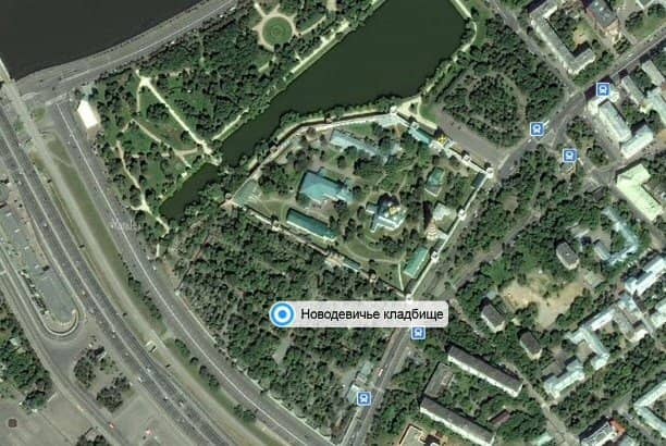 Tombs of Cultural Icons