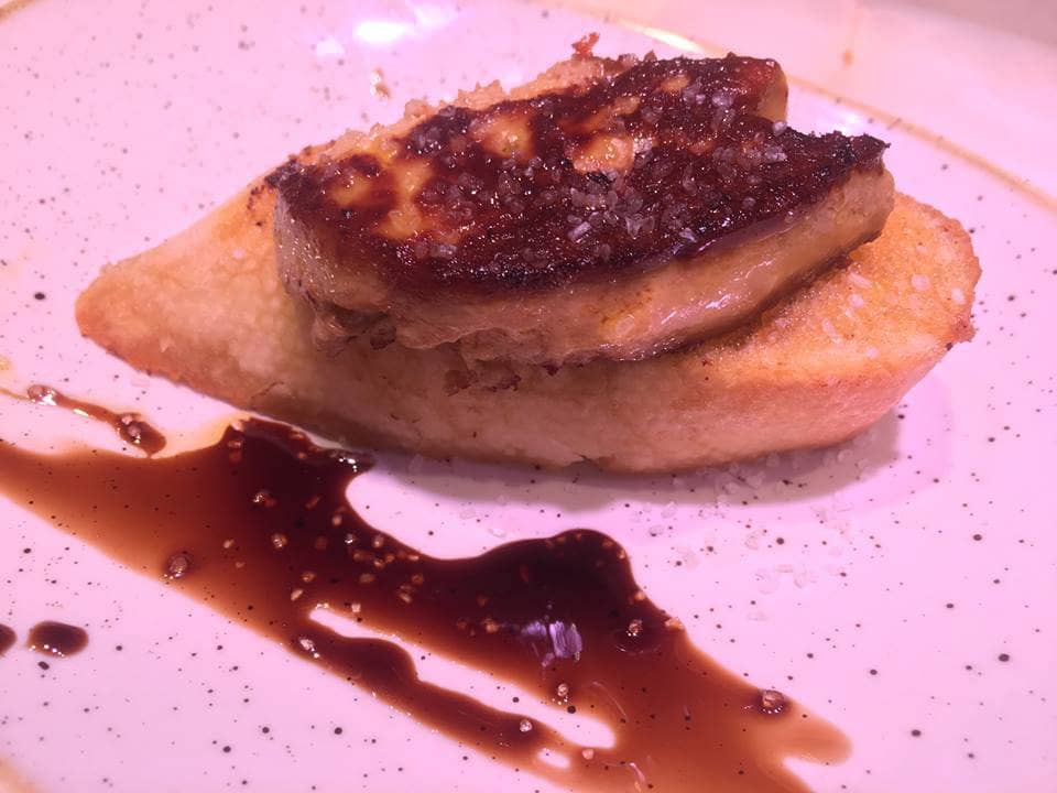 Stylish Exposed Brick Ambiance