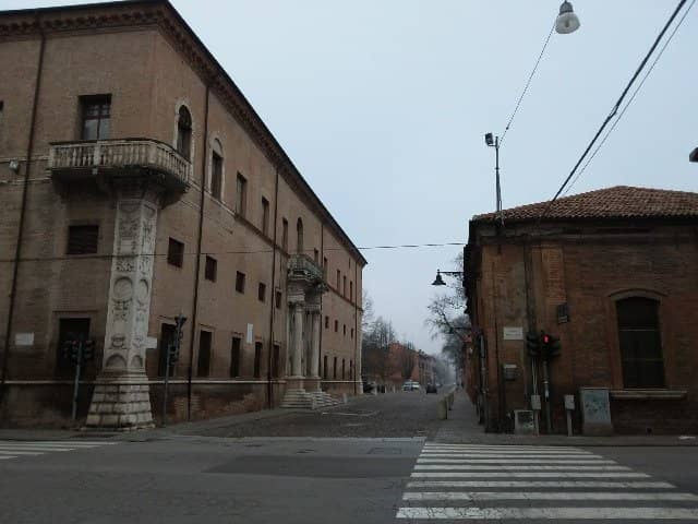 Palazzo dei Diamanti