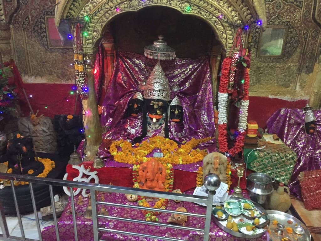 Panoramic Mountain Views