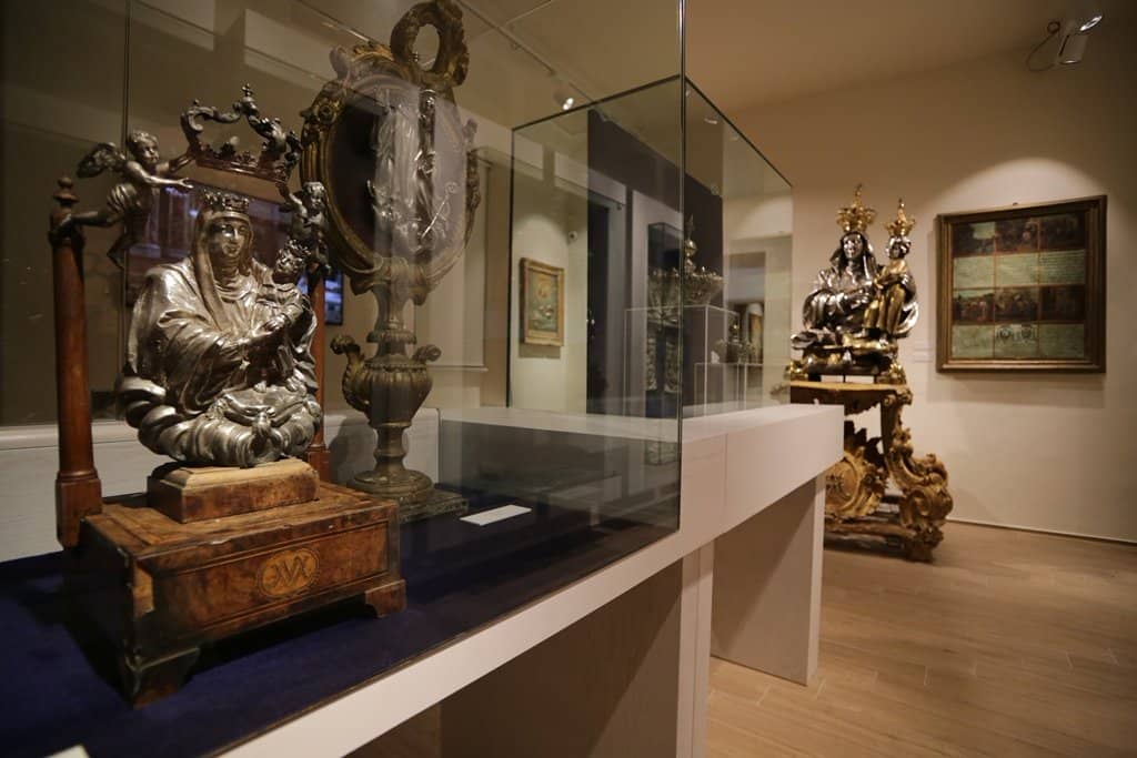 Byzantine Art & Miniatures