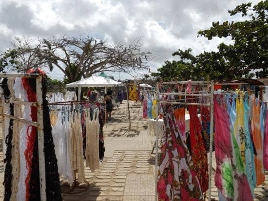 Convenient Souvenir Shopping