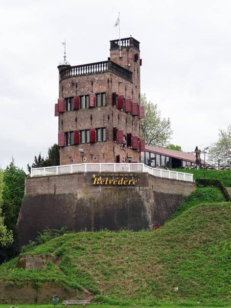 The Coat of Arms Garden