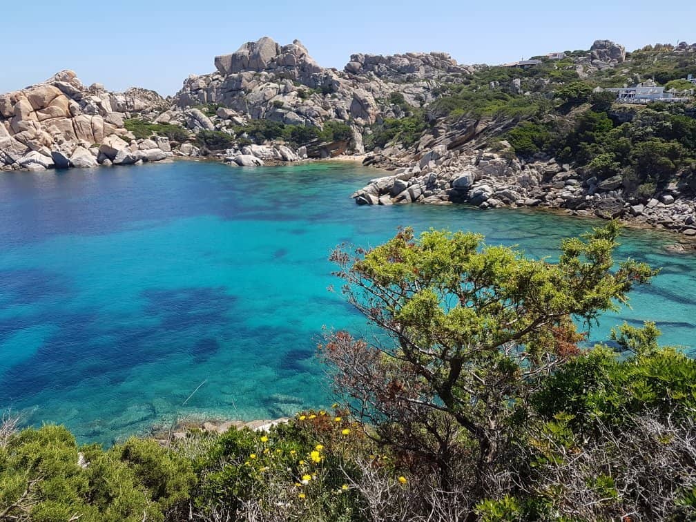 Hidden Coves and Turquoise Waters