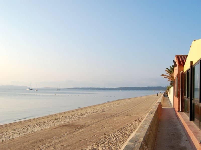 Proximity to Town Amenities