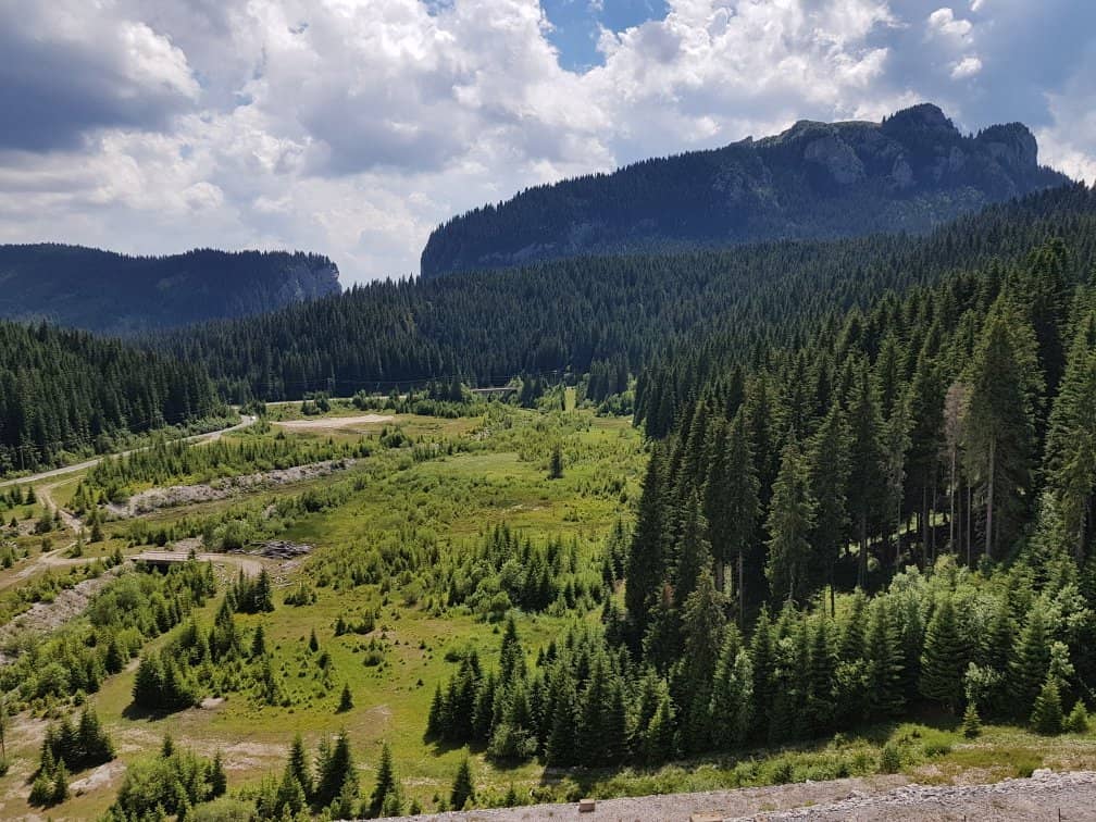 Panoramic Mountain Vistas