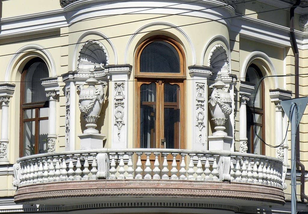 Atlantes and Caryatids