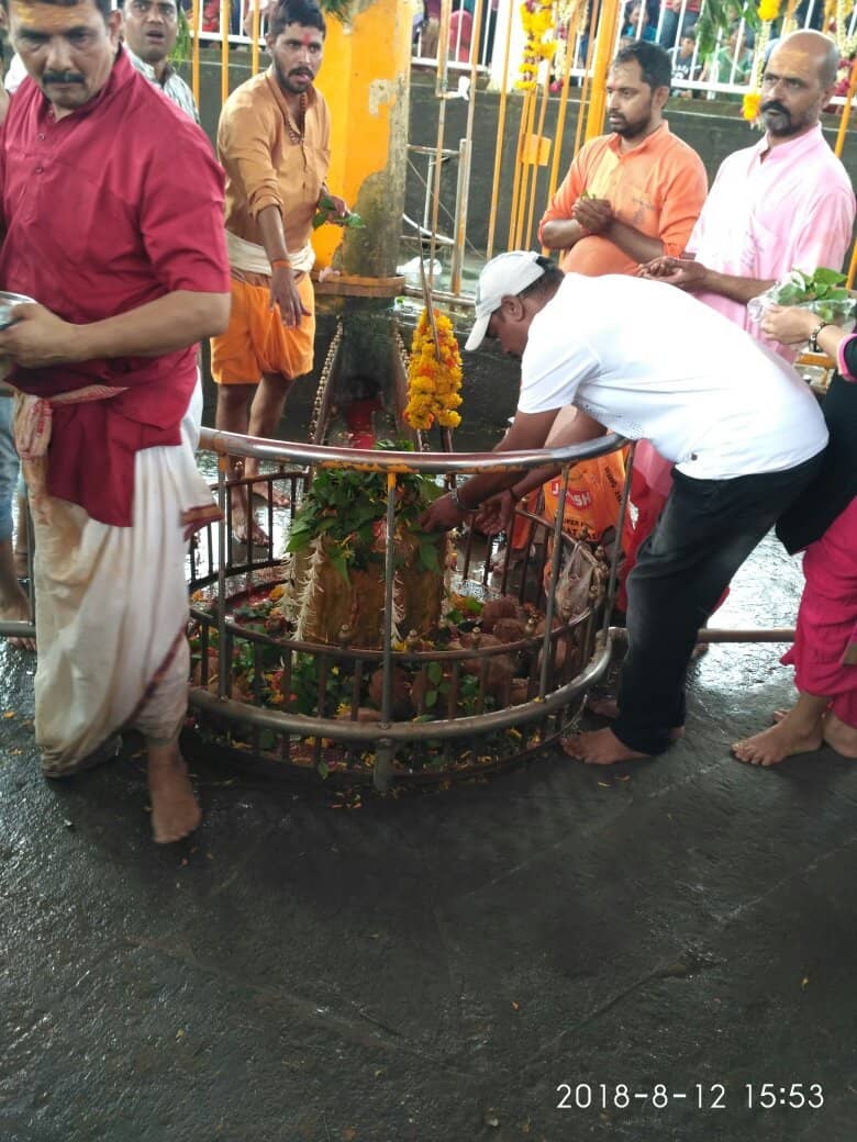 Abhishekam During Low Tide