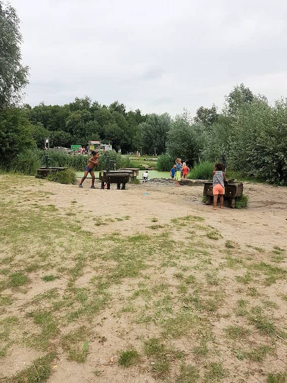 Water & Mud Play Zones