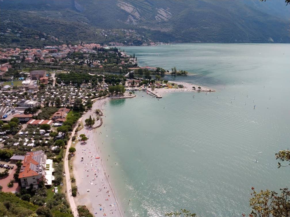 Panoramic Lake Views