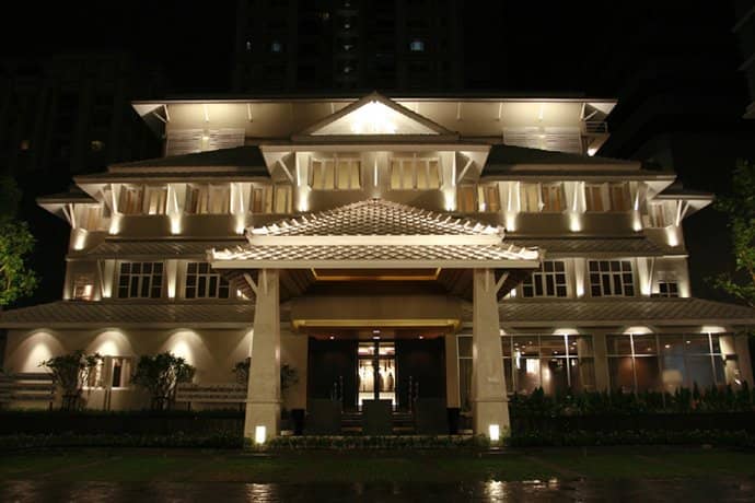 Aromatherapy Oil Massage