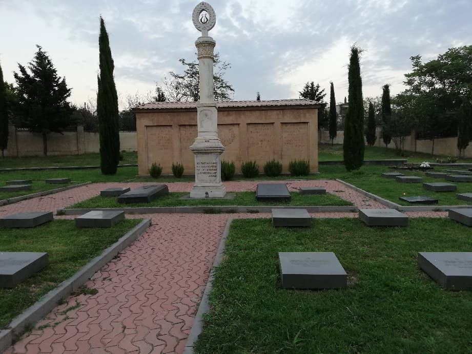 Notable Tombs