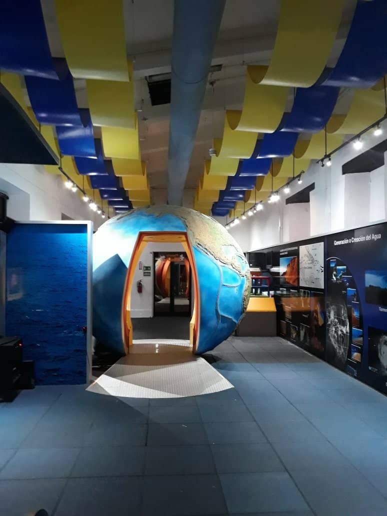 Interactive Science Exhibits