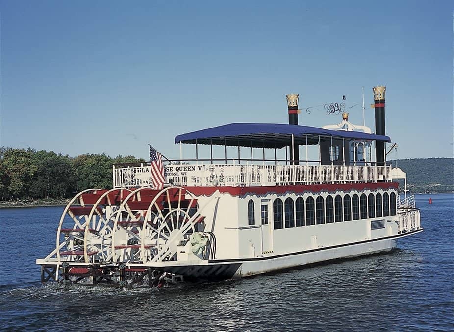 Scenic Sightseeing Cruises
