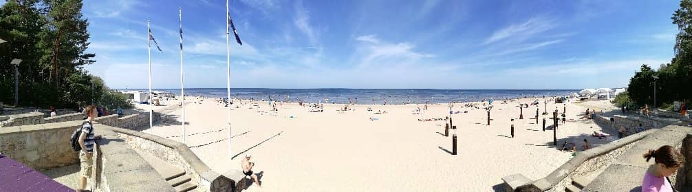 Vibrant Boardwalk & Amenities