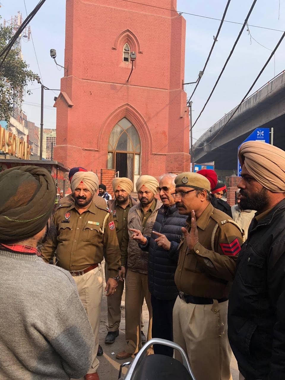 Chaura Bazar Shopping