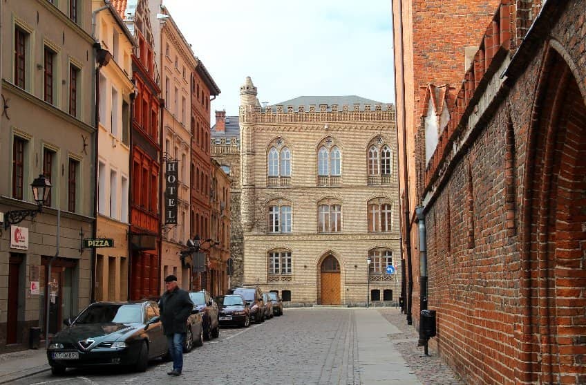 Baroque Tenements