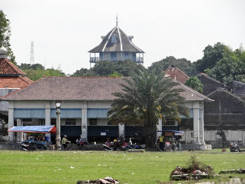 Tugu Singa (Lion Monument)