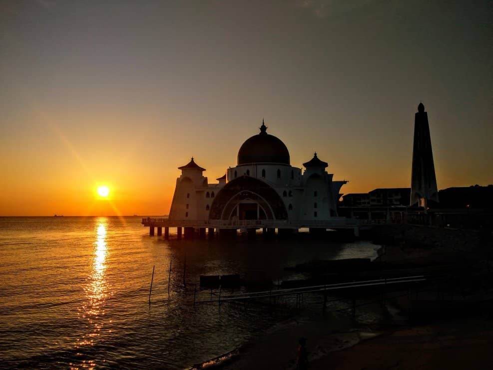 Modern Islamic Architecture