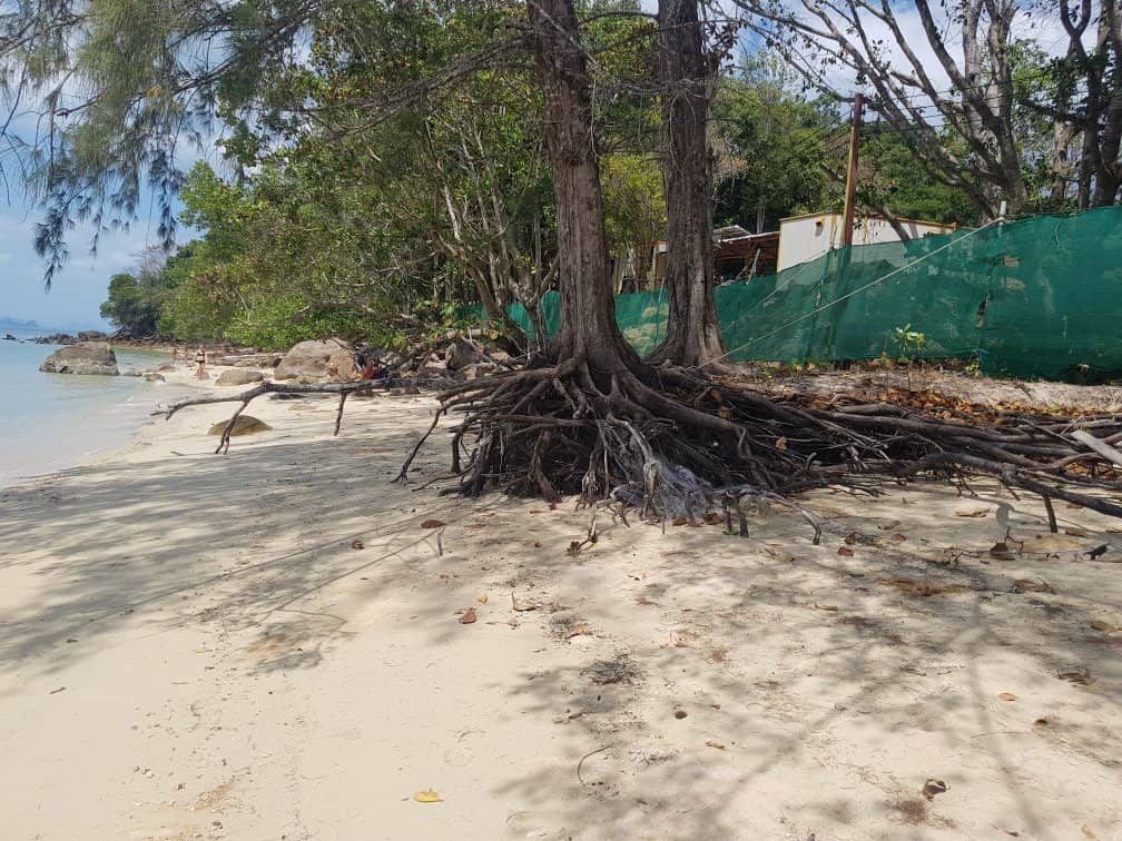 Island Horizon Views