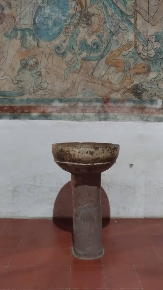 Vertical photo