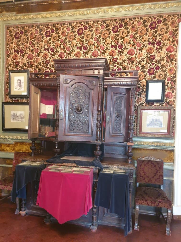 Gorky's Personal Collection