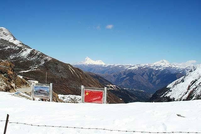 Panoramic Mountain Views