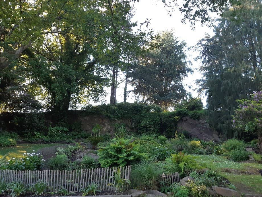 Magnolia Gardens