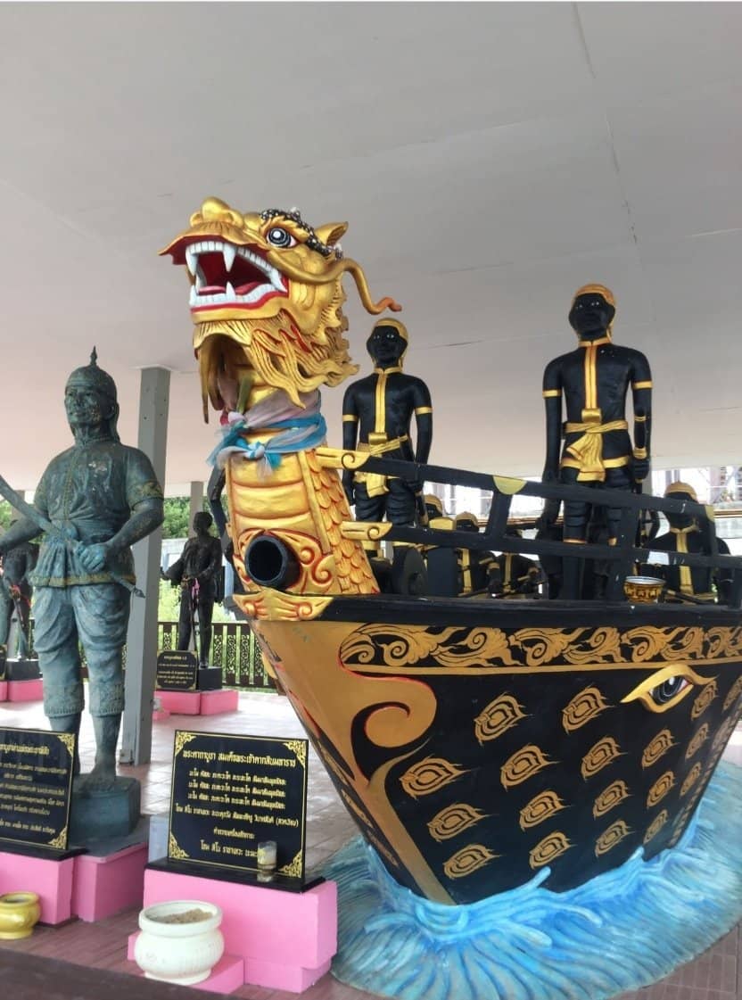 Scenic Elevated Walkway