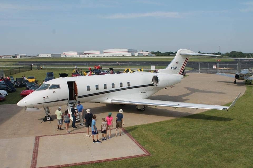 Iconic Aircraft Displays