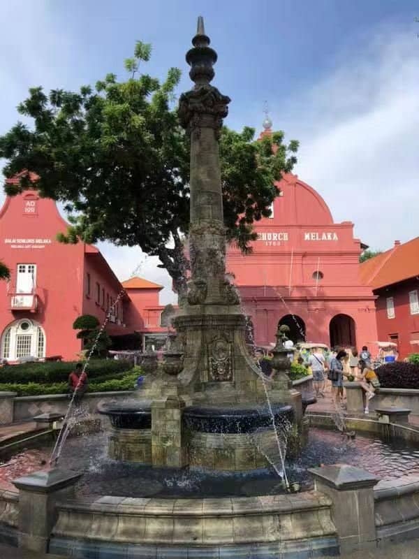 Queen Victoria's Fountain