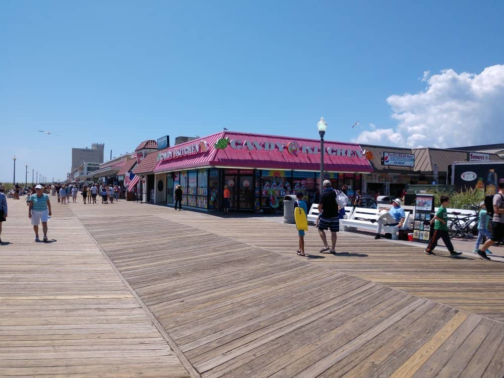 Beach Access & Relaxation
