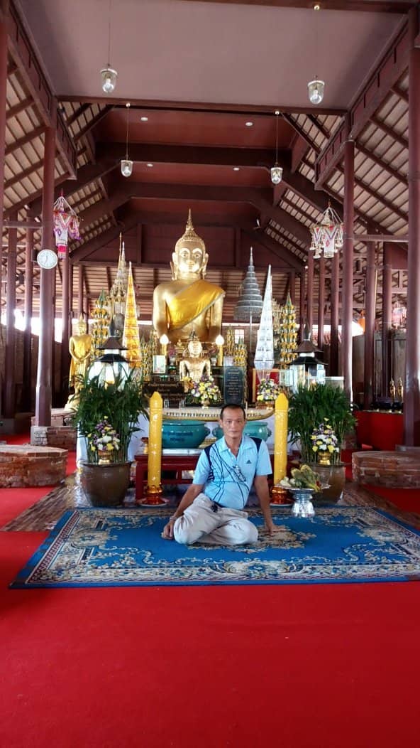 Serene Buddha Statues