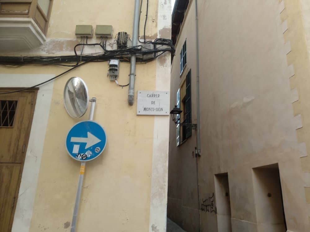Tomb of Saint Alonso Rodríguez