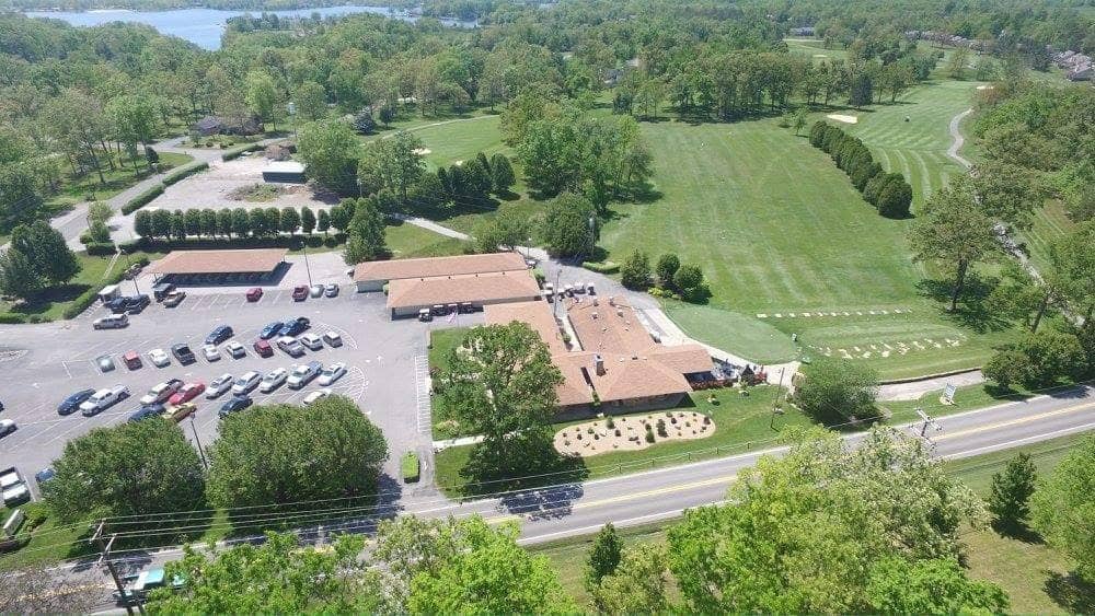 Cozy Lakeside Cabins