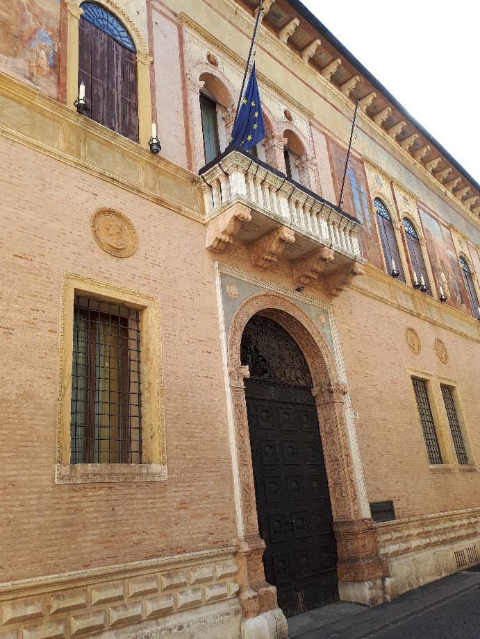 Farmacia Contrà Porti