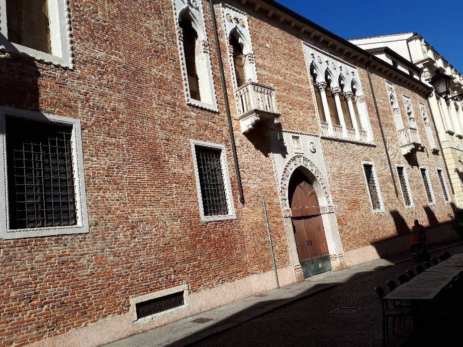 Elegant Architecture