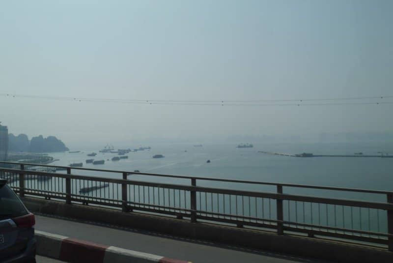 Bai Chay Beachfront Promenade