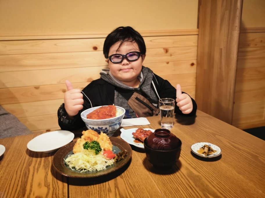 Crispy Chicken with Asparagus