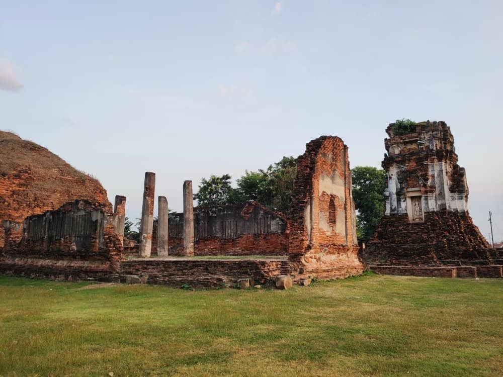 Tranquil Ruins