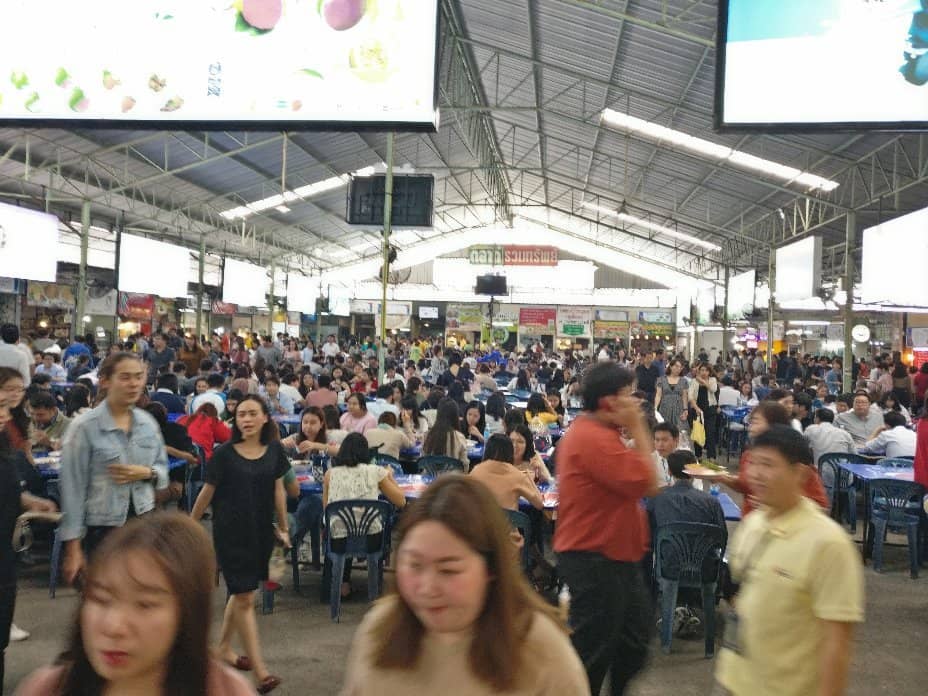 Fresh Fruit & Juices