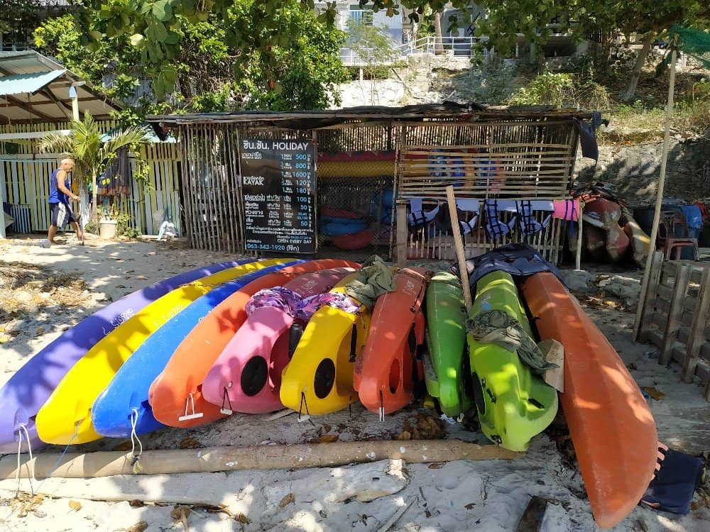Free Sun Loungers
