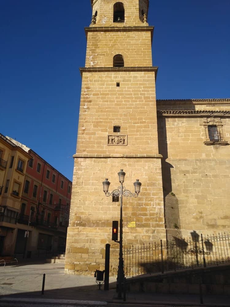 Interior Naves