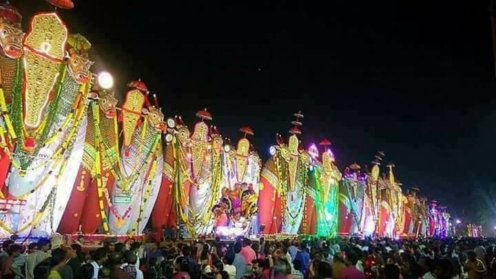 Panthrandu Vilakku (Twelve Lamps)