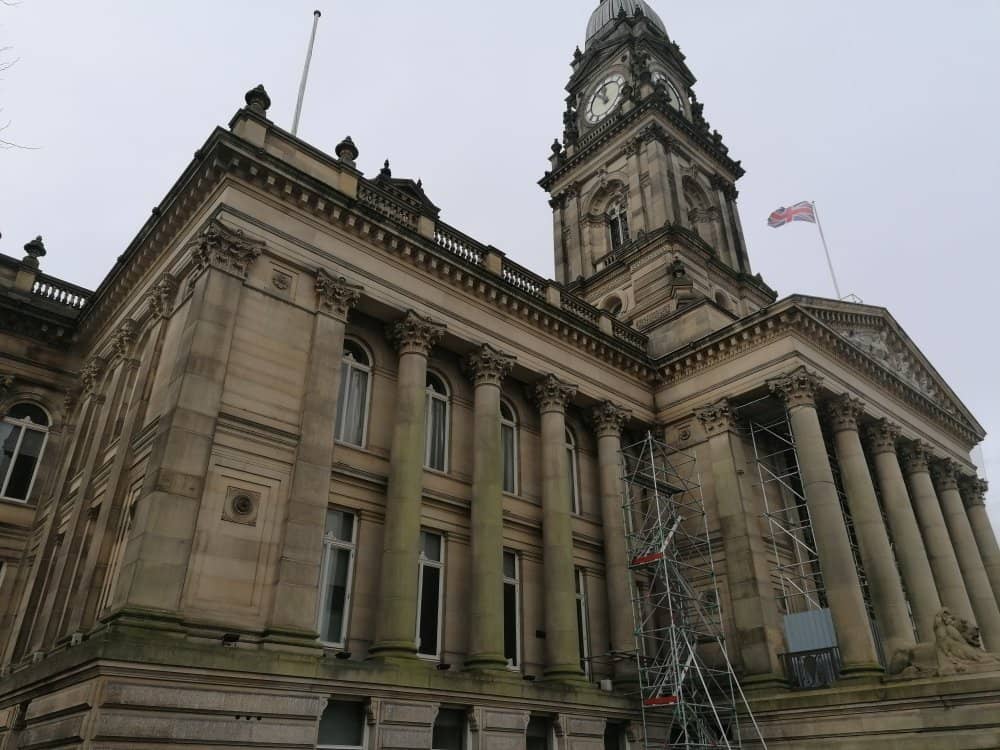 Fred Dibnah Statue & Steam Engine