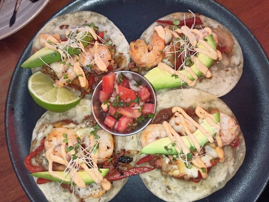 Vibrant Atmosphere & Live Music