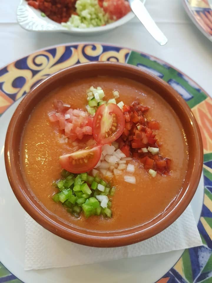 Rustic Charm & Cozy Ambiance